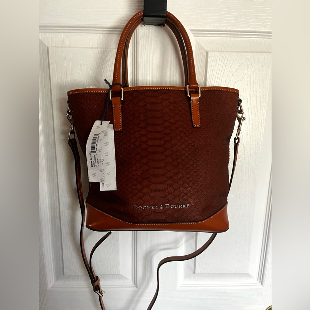NWT Dooney & Bourke Red and Tan Leather Bag